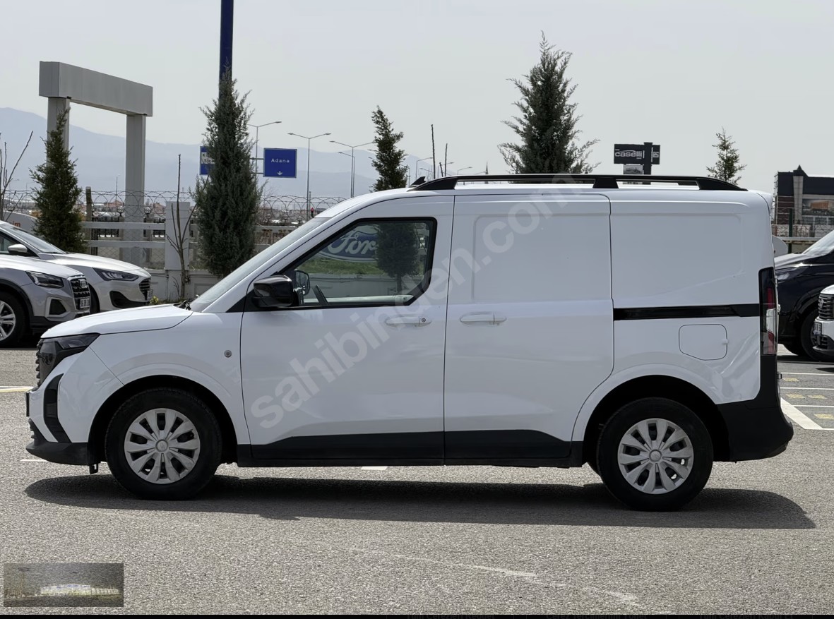 FORD COURİER 1.5 TREND /HATASIZ/ FORD YETKİLİ BAYİ'DEN 2024 MODEL